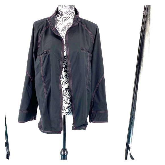 Venezia Sport black with pink full zip jacket. Full zip.  Zippered pockets. - Picture 2 of 8